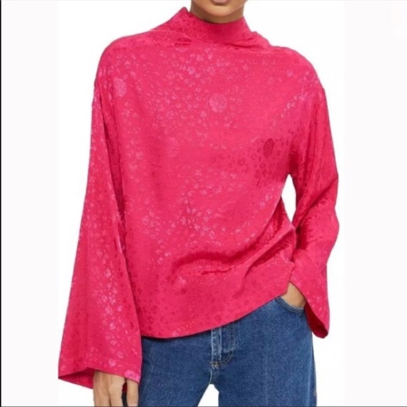 Topshop Tops - TopShop mock neck Asian inspired bell sleeve top 2